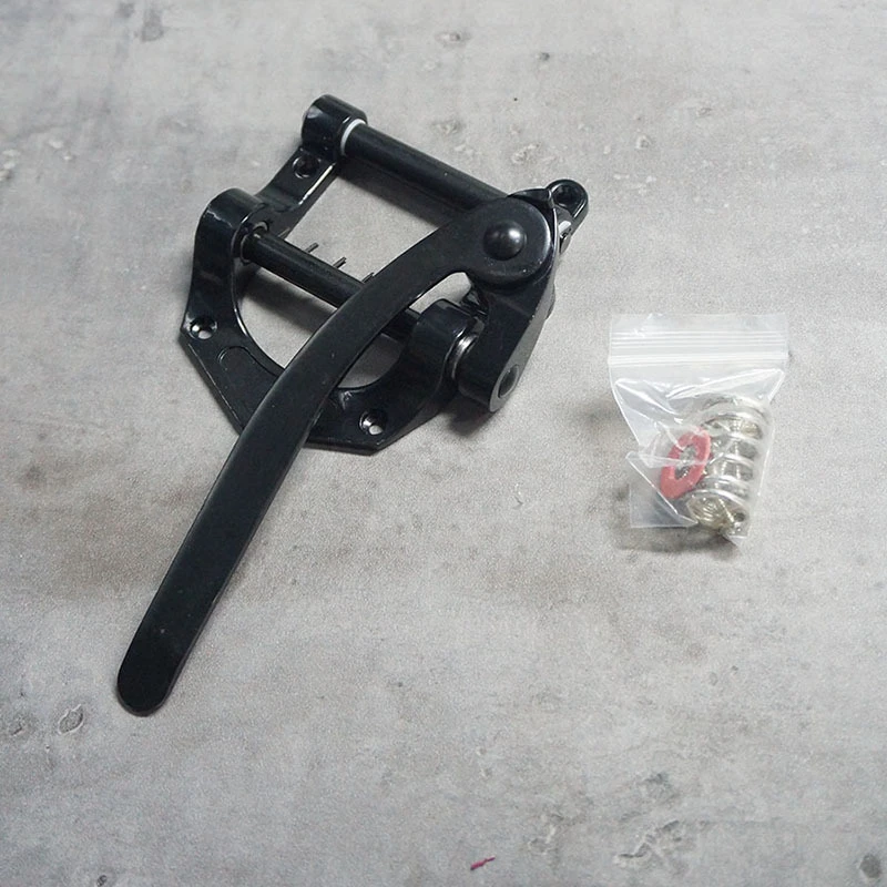 Ein Set Vintage-Tremolo-Brücke, Saitenhalter und Vibrato-System für E-Gitarren-Zubehör, Musikinstrumente, Schwarz, Silber, Gold – Detail 5