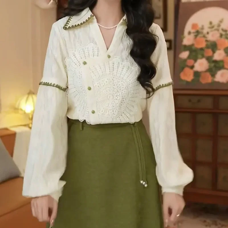 Chemise creuse à manches longues, Design à la mode et confortable, nouveau haut ample haut de gamme, rajeunissant