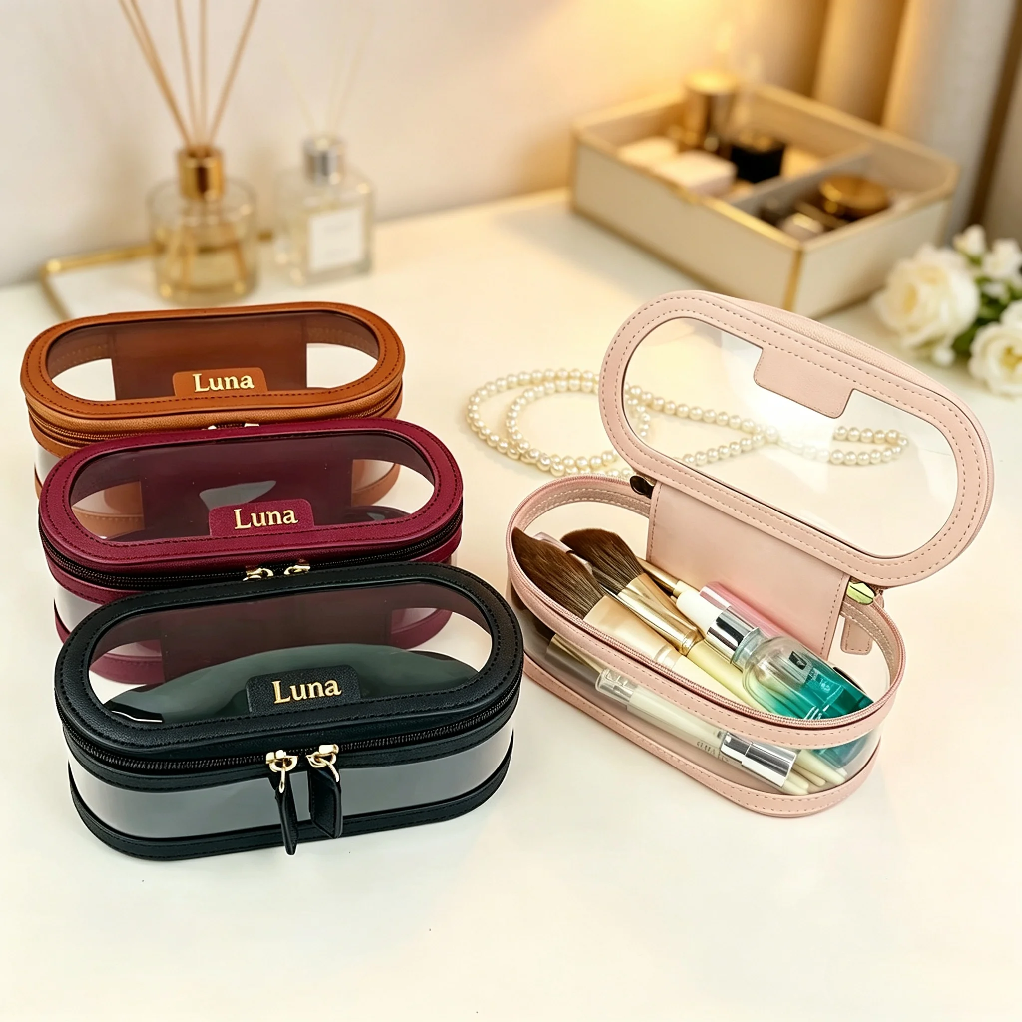 Customized Name Multi-Color PU Leather PVC Makeup and Travel Bag with Large Capacity and Waterproof Makeup Bag