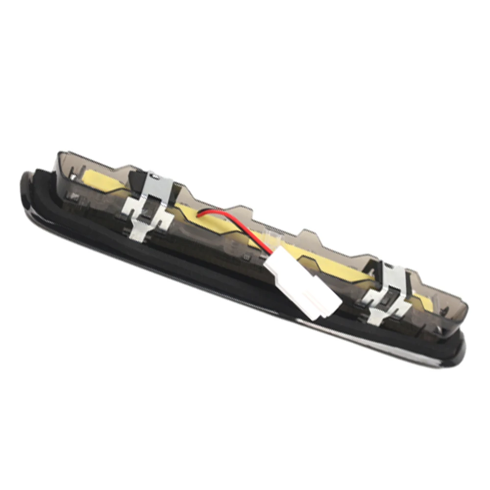 81570-0D150 81570-0D152 Third Brake Light for Toyota Yaris Mk3 Hatchback 2012-2020 81570-0D151