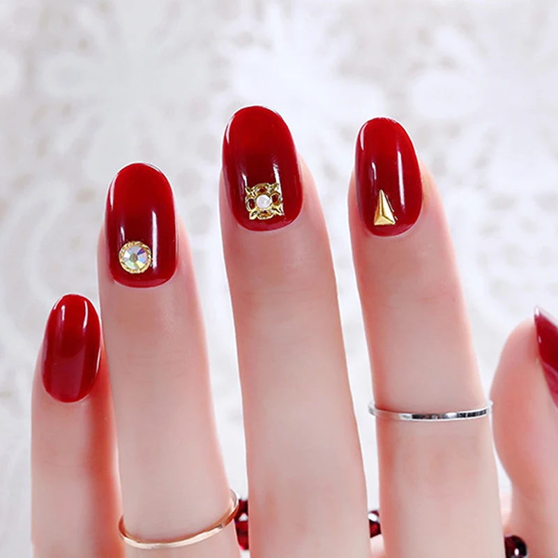 24 Uds. De uñas postizas remachadas de color rojo vino con pegamento, uñas postizas de cabeza redonda extraíble para decoración de uñas DIY