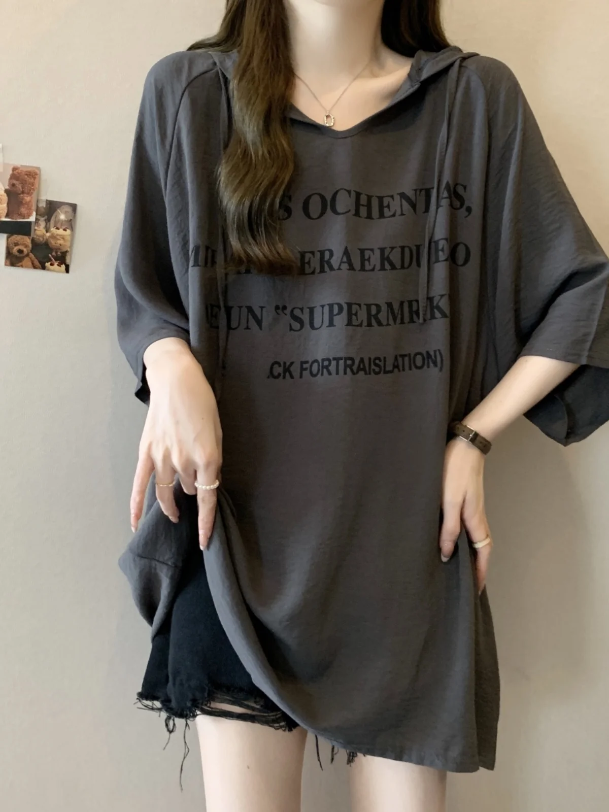 

Loose Fit Casual Hoodie T-irt Women Summer Large Size Fat MM ort Sve Mid-Length Top European Sle ay Color