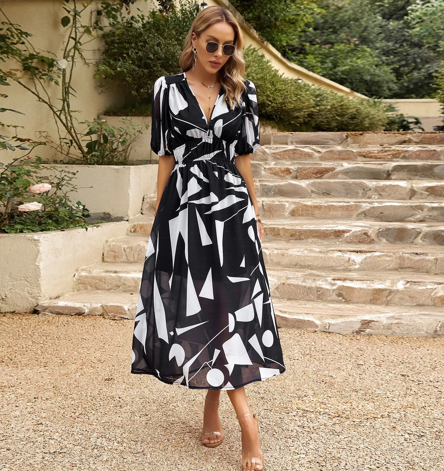 Abiti da donna Abito da ballo 2025 Autunno Modale Smocking a costine con bottoni a maniche lunghe Urbano Minimalista Grunge Trendy Modern Commute