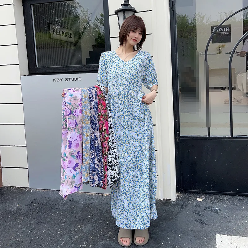 Boho Chic V Neck Floral Cotton Voile Dress Artsy Style Summer Dress with Pockets