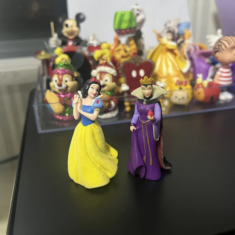 2pieces/lot  6.5cm High quality Disney Snow White and Bad Queen Plush Ornament