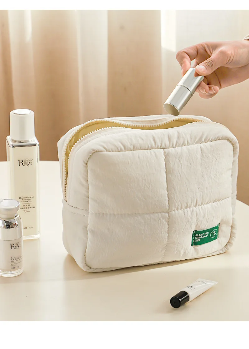 Unverzichtbare wasserdichte Kosmetiktasche aus Nylon für Reisen, eine Aufbewahrungstasche für verschiedene Gegenstände, eine Kulturtasche und eine Gepäckaufbewahrungstasche – Detail 10