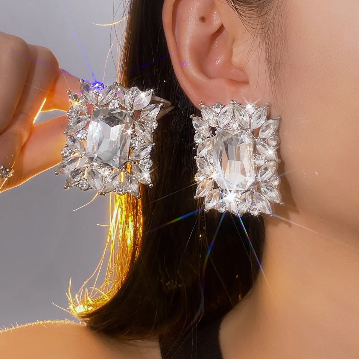 FYUAN Elegant Geometric Crystal Earrings for Women Perfect for Weddings & Evening Parties Copper Chain Casual Style Jewelry