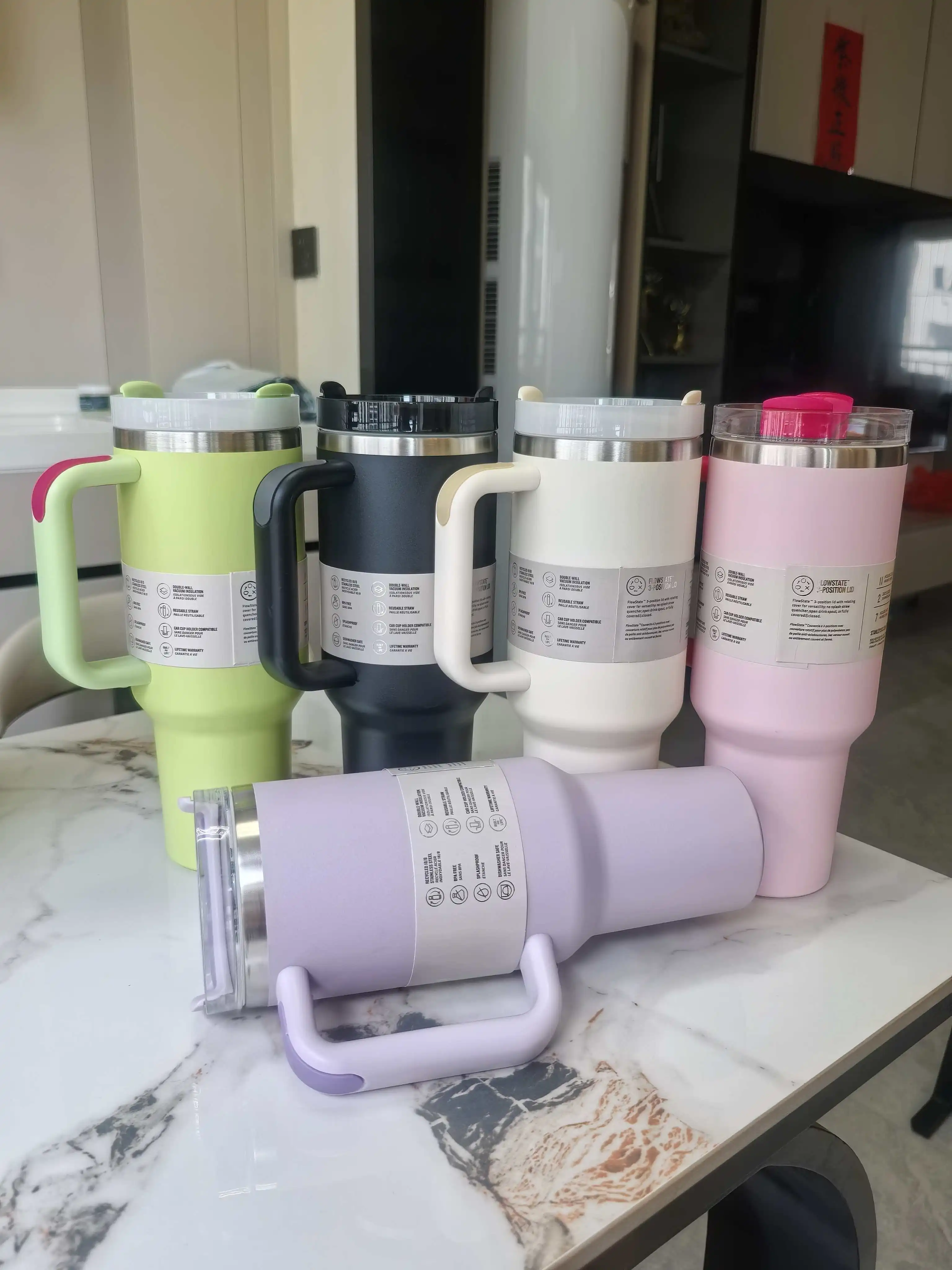 كوب معزول مفرغ 40 أونصة، ترمس مزدوج الجدران، زجاجة مياه للسيارة من الفولاذ المقاوم للصدأ، مناسبة للمشروبات الساخنة والباردة #1