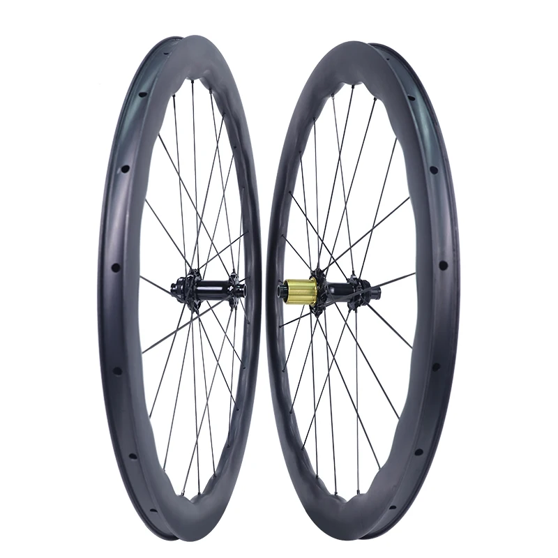 

STLF Super Lightweight Full Carbon Bicycle Wheel Anti-Scratch Non-Paint Spoke Wheels with C67DB-URD28-450 Road Disc Brake System