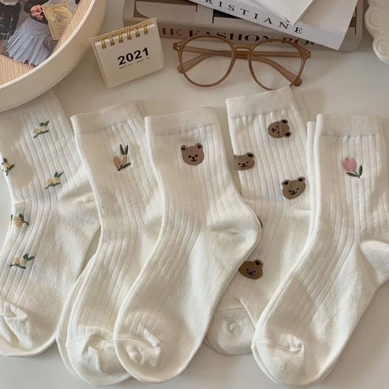 

Носки с медведем, женские носки, осенние трендовые носки с милым цветком