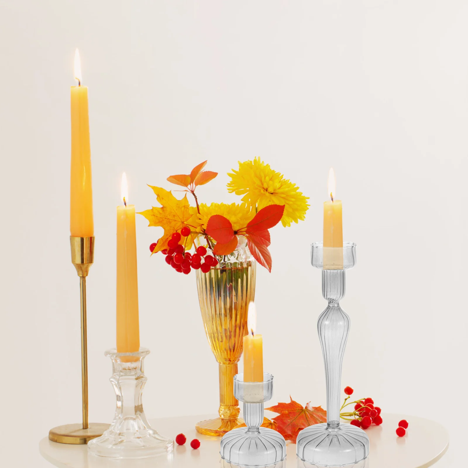 

2Pcs Glass Holders Clear Stylish Heatproof Pillar Candlestick for Table Decoration Dining Room Bar Romantic Atmosphere