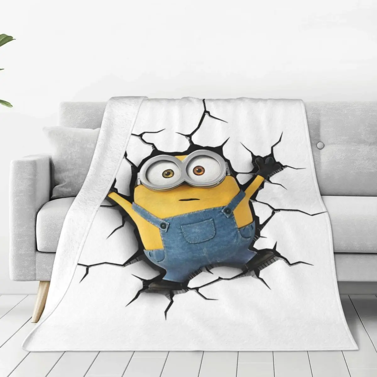 Warm Soft Blanket Camping Cute Minions Cartoon Bedding Throws Yellow Big Eyes Flannel Bedspread For Chair Funny Sofa Bed Cover