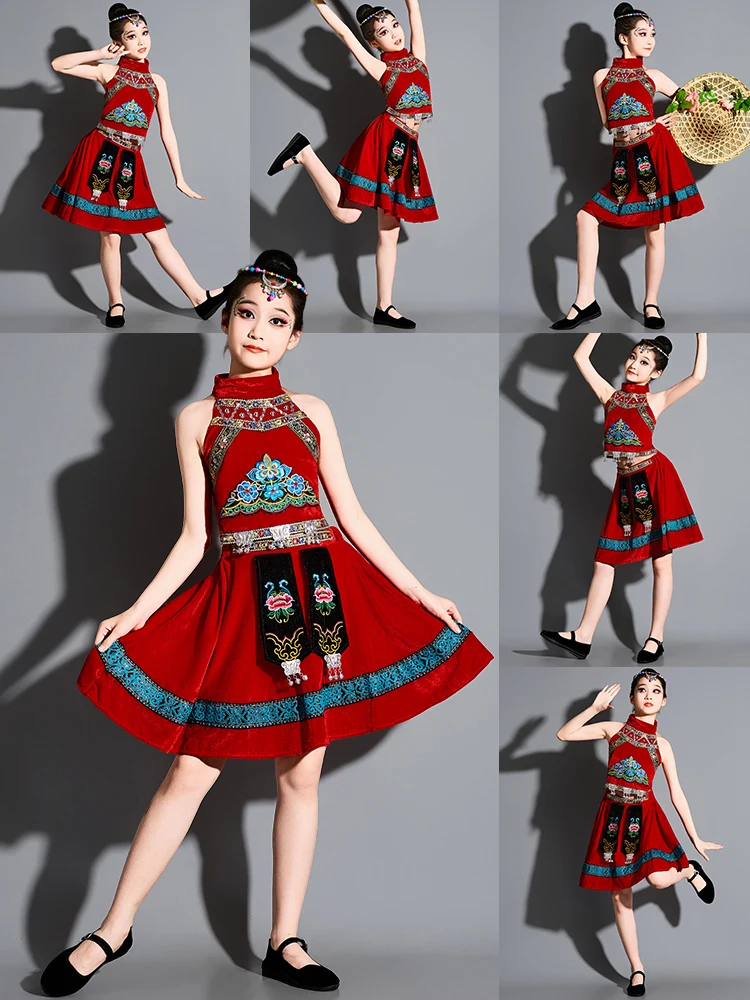 

Национальный детский костюм для выступлений народности Мяо, танцевальный наряд для малышей в стиле «Красные горные фрукты», костюм для танцев в стиле народности Хани «Цветущая гора»