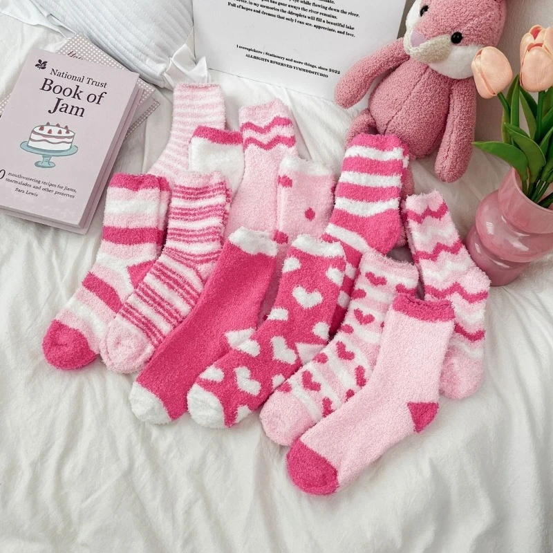 

1 Pair Velvet Women's Socks Pink Floor Fluffy Ankle Socks Women's Autumn and Winter Home Sleep Thermal Long Socks for Girls 2025