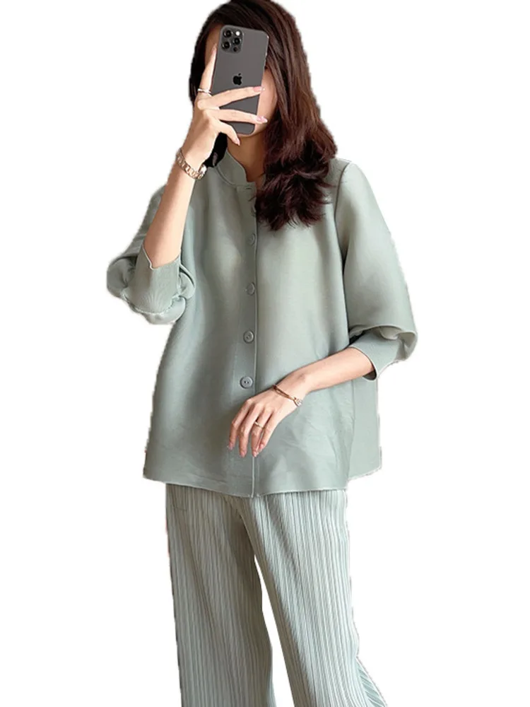 LANMREM 2024 Spring New Pleated Breasted Stand Collar Shirt Women Solid Color Loose Cardigan Casual Top Female Fashion 2W827