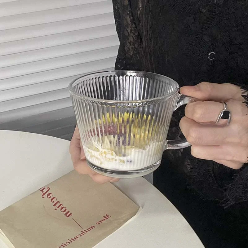 Simple Stripe Milk Cup Large Mouth for Juices And Coffee Glasses Vintage Breakfast Oats Cup with Handle round Shape Glass Cup