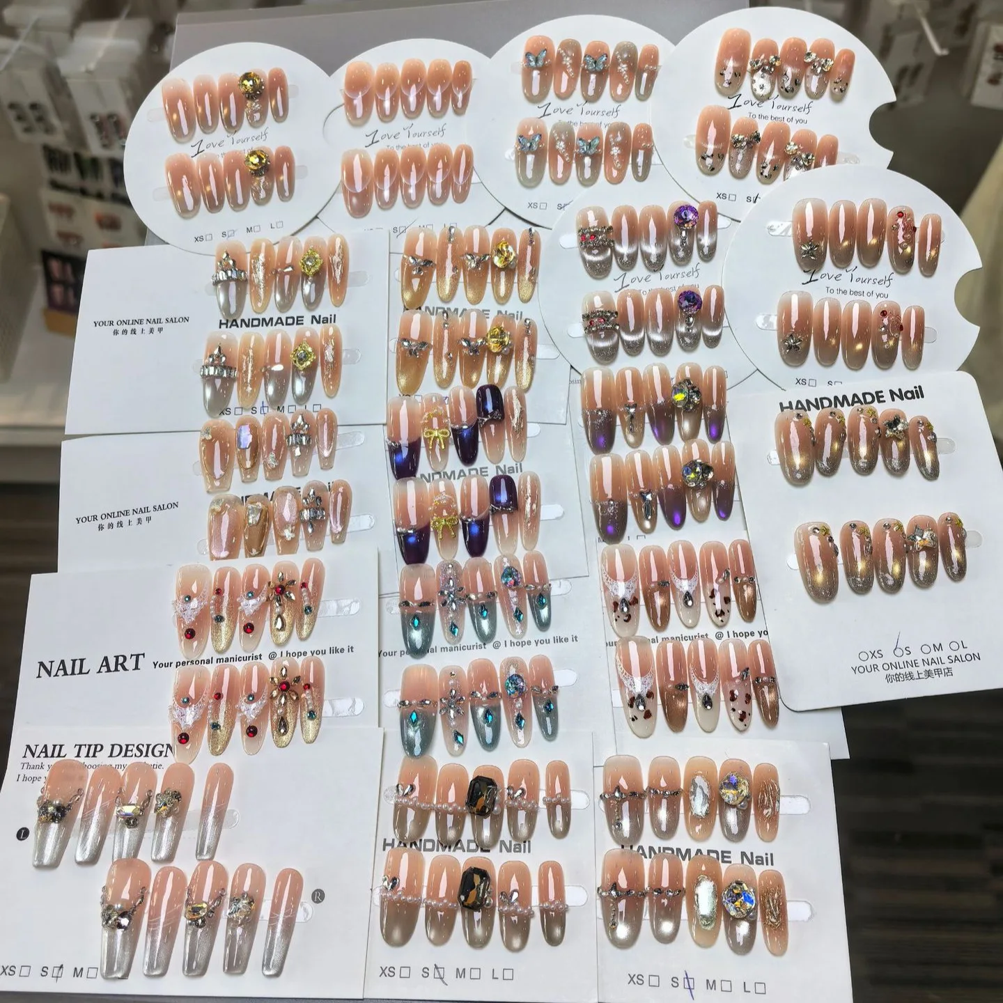 

Ladies' Favorite：Wholesale 100pcs Handmade French Press on Nails Reusable Custom Design with and Private