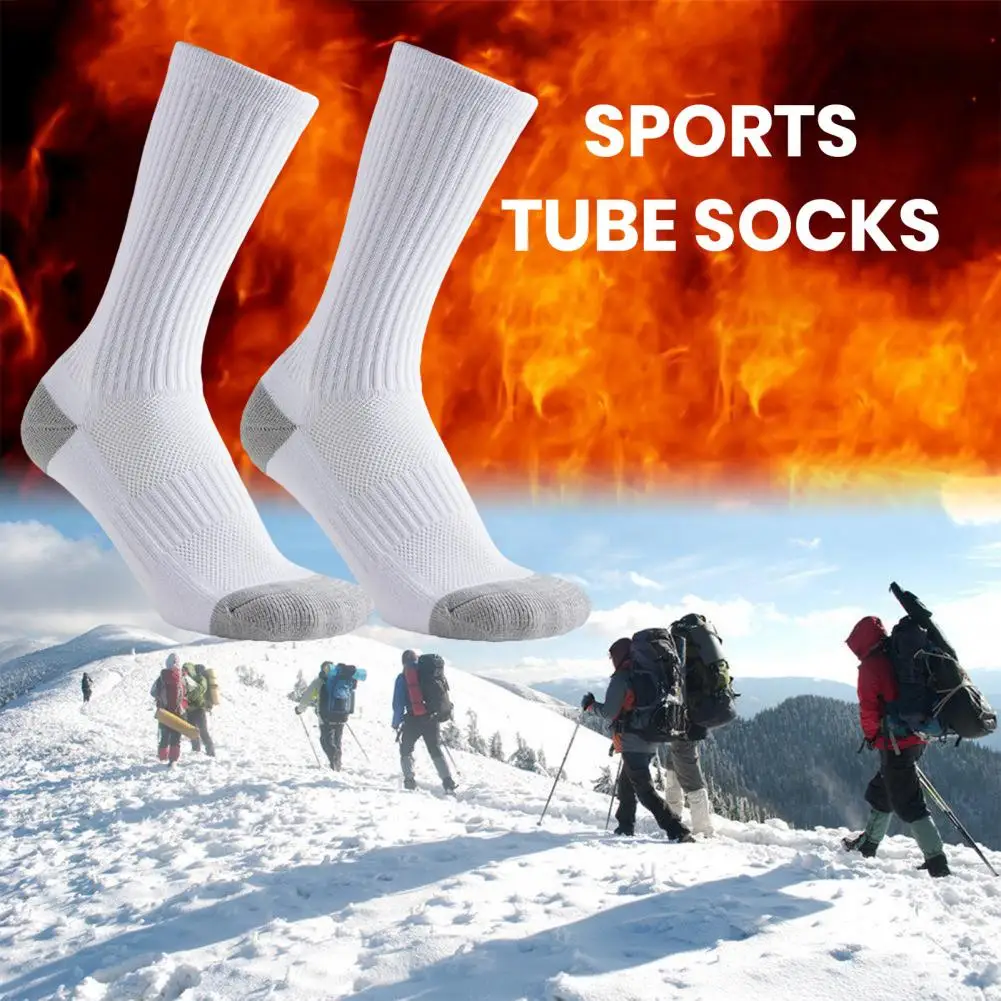 Skarpety załogowe bawełniane antypoślizgowe Skarpety załogowe bawełniane o wysokiej wydajności męskie do codziennych ćwiczeń biegania odprowadzające wilgoć