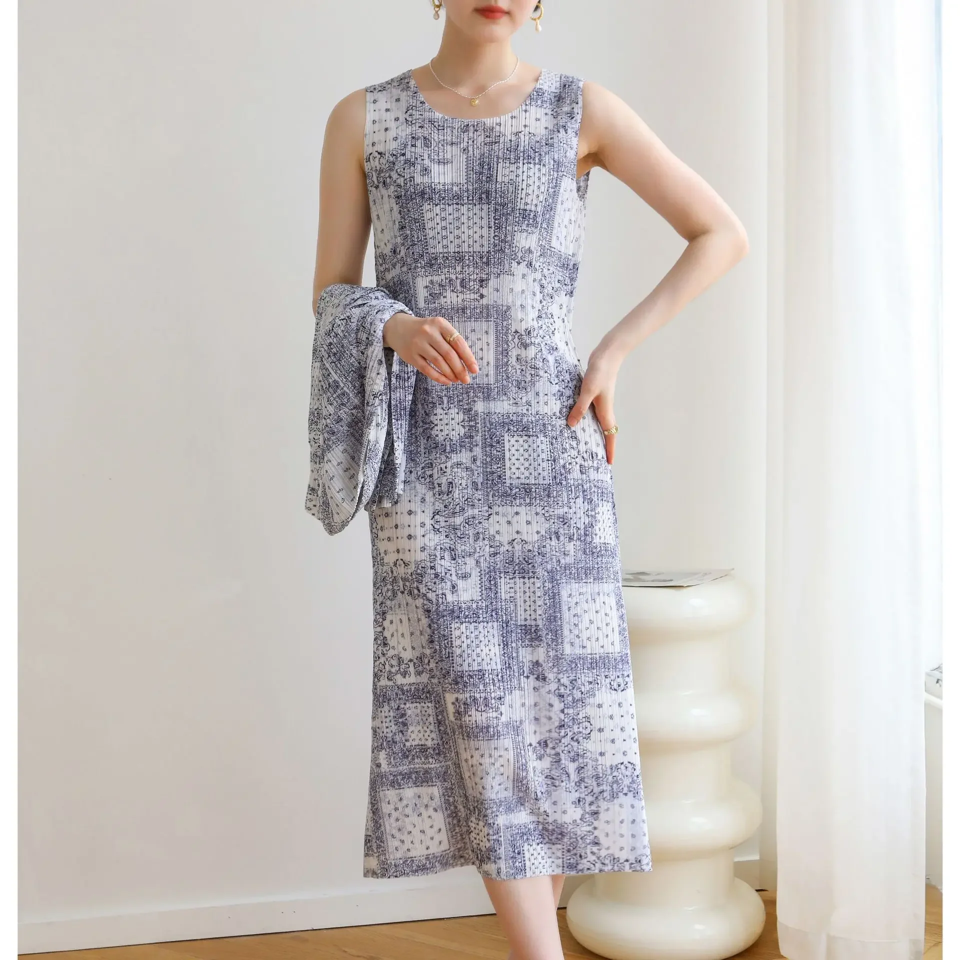 YUDX جودة عالية مياكي مطوي فساتين حريمي موضة مطبوعة بلا أكمام تصميم تنورة 2024 خريف جديد