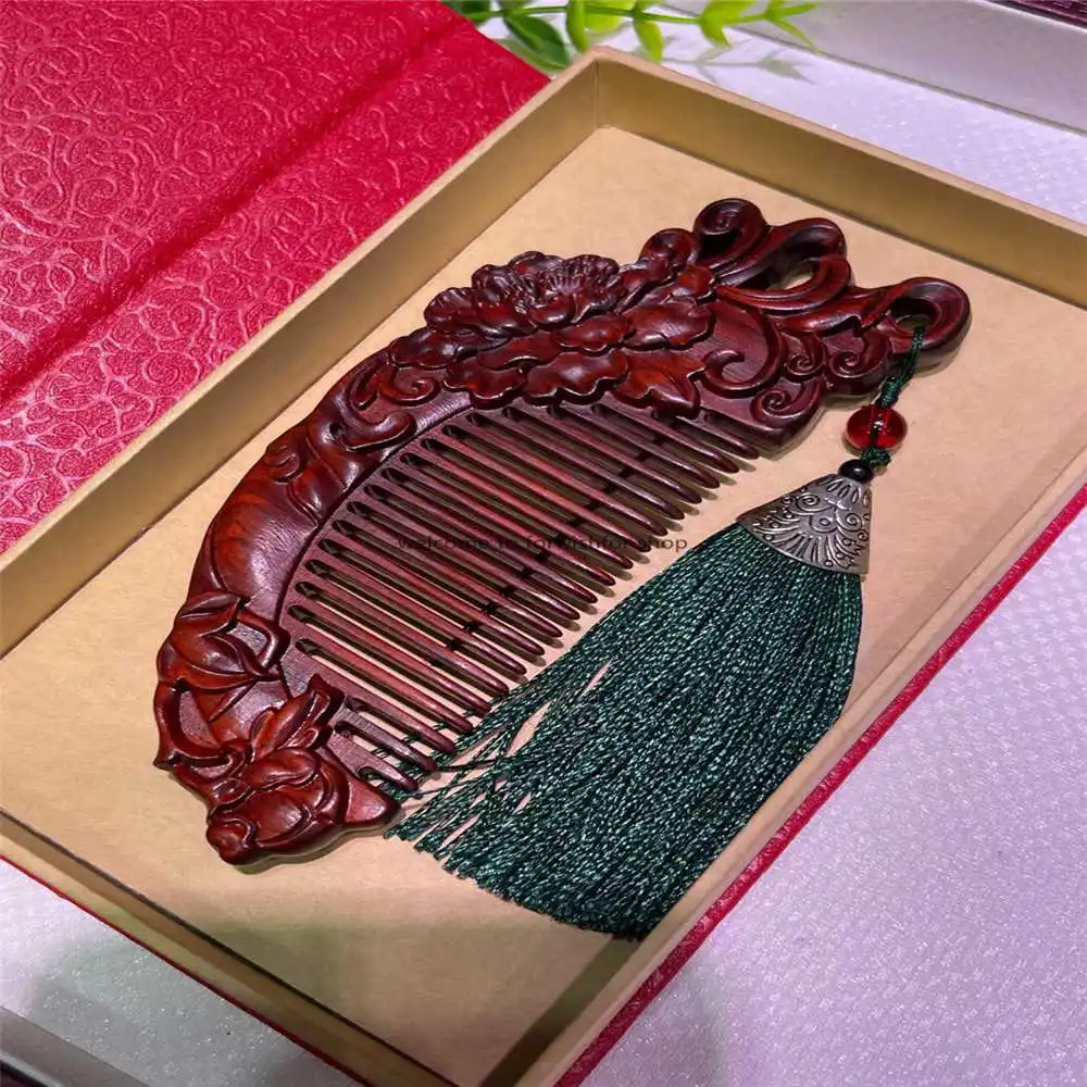 

Natural Rosewood Carving Healing Solid Wood Comb For Meridian Massage Teeth Anti-static Head Massage Beard Hair Home Decoration