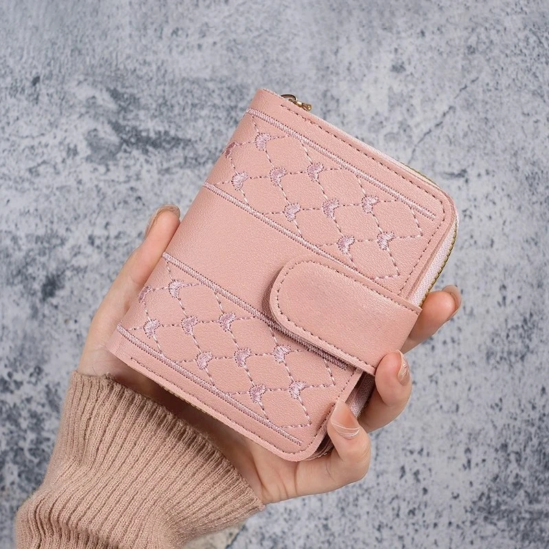 Nowa damska portmonetka na rok 2025, krótka, zapinana na zamek, o dużej pojemności, portfel na monety, uniwersalna, w kolorze joker love, kopertówka, etui na karty, portfel damski.