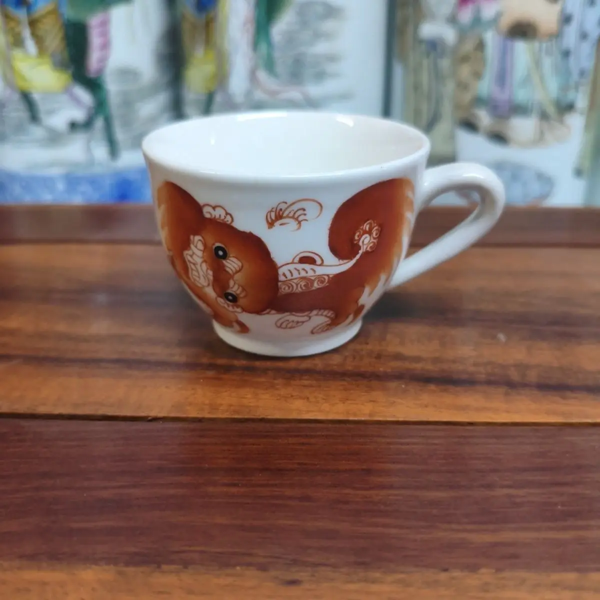 Old Collection Hand Painted Famille Rose Taishi Shaobao Red Lion Cup Decorative Bottle Jar Box