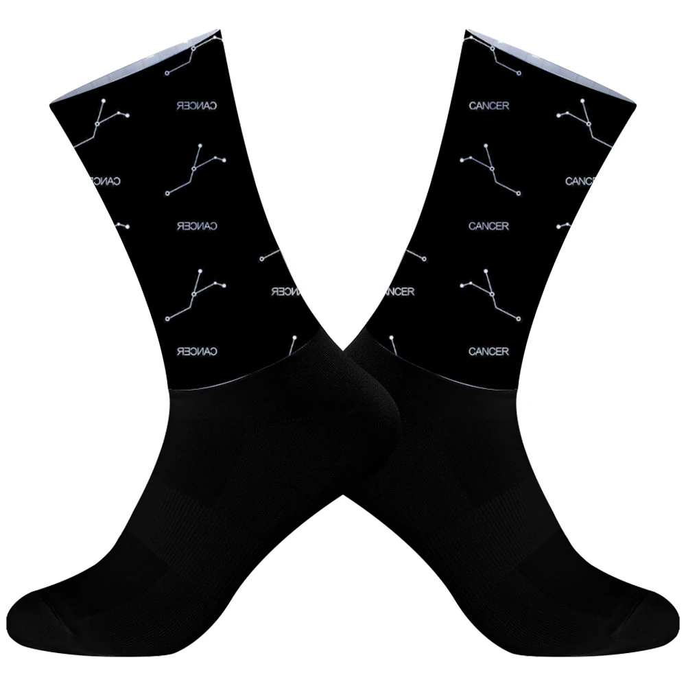 2024 New Seamless Anti Slip Cycling Socks Outdoor Sport Bicycle Compression Socks Bike Team Socks