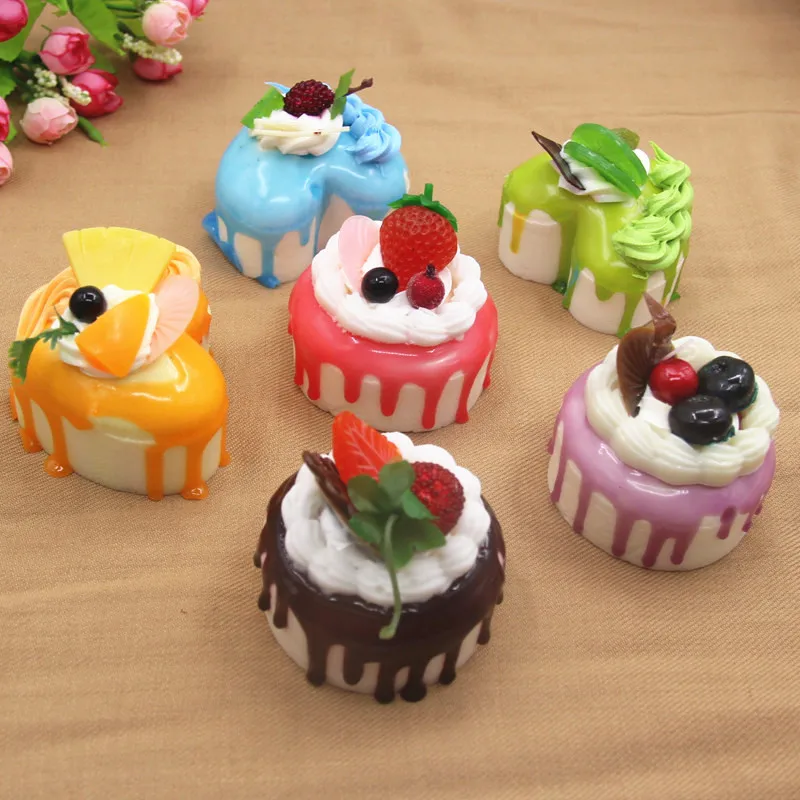 Imán Decorativo para Refrigerador con Diseño de Pastel Artificial, para Decoración del Hogar, Bodas, San Valentín, Mesa de Postres y Aperitivos (1 Pieza)