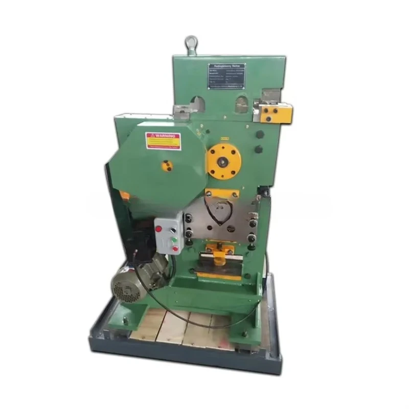 

Multifunctional joint hydraulic punching and shearing machine Angle iron punching and shearing machine