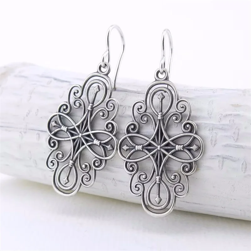 Minimalist Personality Silver Color Metal Geometry Hollow Carving Pattern Dangle Earrings for Women Vintage Jewelry