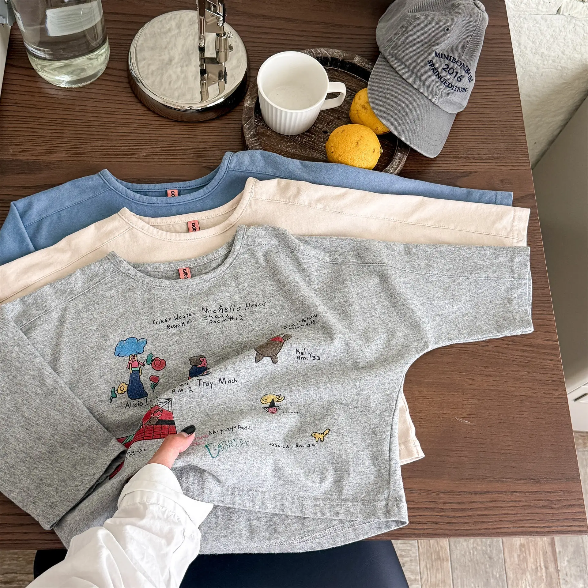 

2025 Autumn Kids Long Sleeve T-Shirt Korean Style Boys & Girls Cotton Casual Tops Crewneck Pullover Tees 1-8 Years