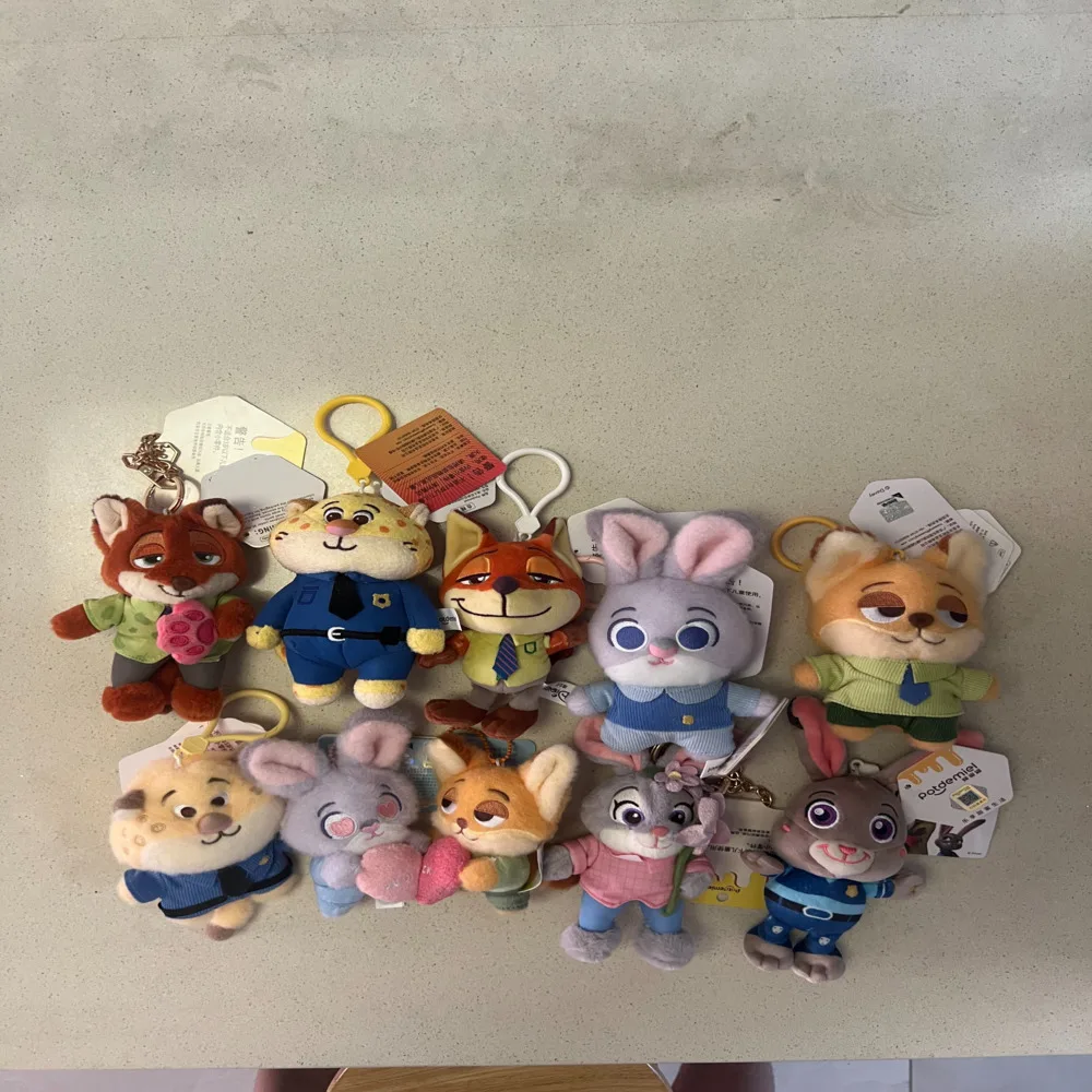 Genuine Zootopia Plush Keychain Judy Nick Sloth Sheep Leopard Finnick Pendant Cute Charm Sloth Keychain Decoration Birthday Gift