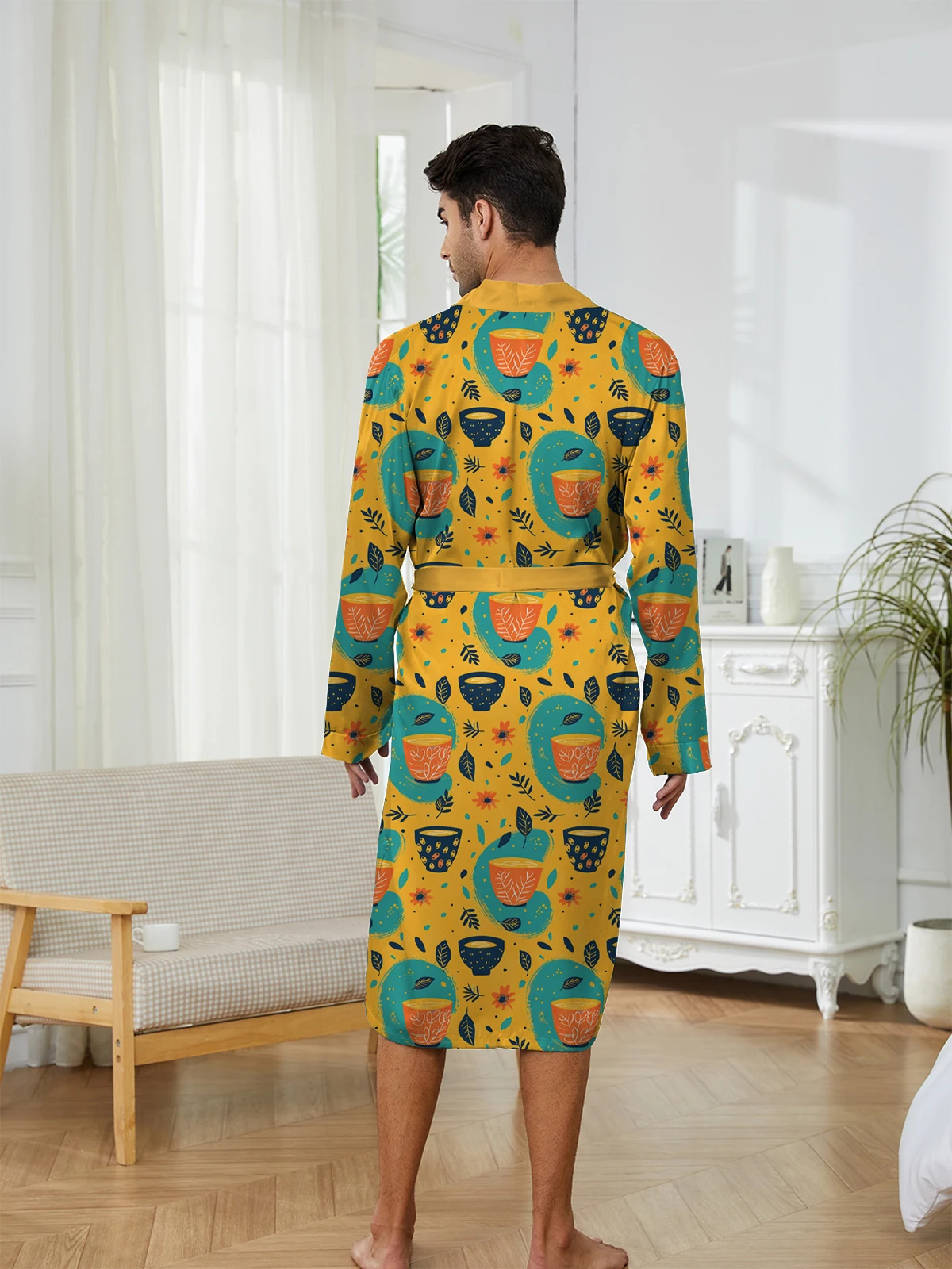Spring and Autumn men's long robes are trendy and comfortable at home, with fun digital prints on sleeping gowns.
