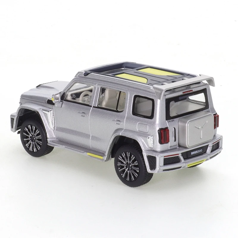 Xcartoys 1/64 Tank300 Cyberpunk Suv Off-Road Auto 'S Gelegeerd Motorvoertuig Diecast Metalen Model Kids Xmas Cadeau Speelgoed Voor Jongens