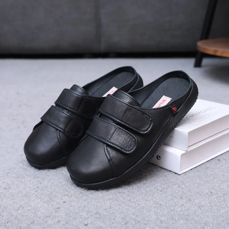 

Новые женские тапочки из высококачественной мягкой кожи 2026 года, с закрытым носком, на плоской подошве, удобные, черные