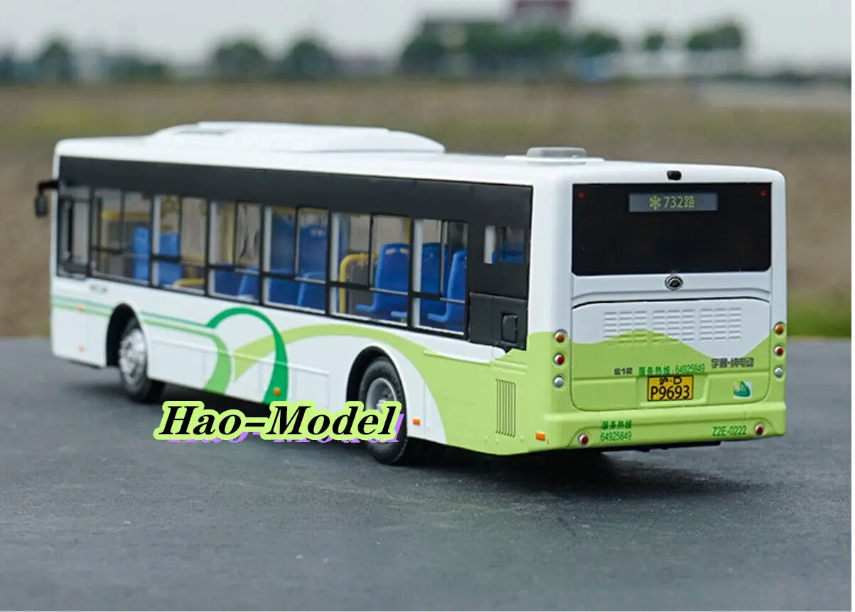 Modelo eléctrico puro de aleación fundido a presión para niños y niñas, juguetes para niños, regalos para niños, colección de adornos de exhibición de Hobby, autobús de Shanghai, 1:42, E12