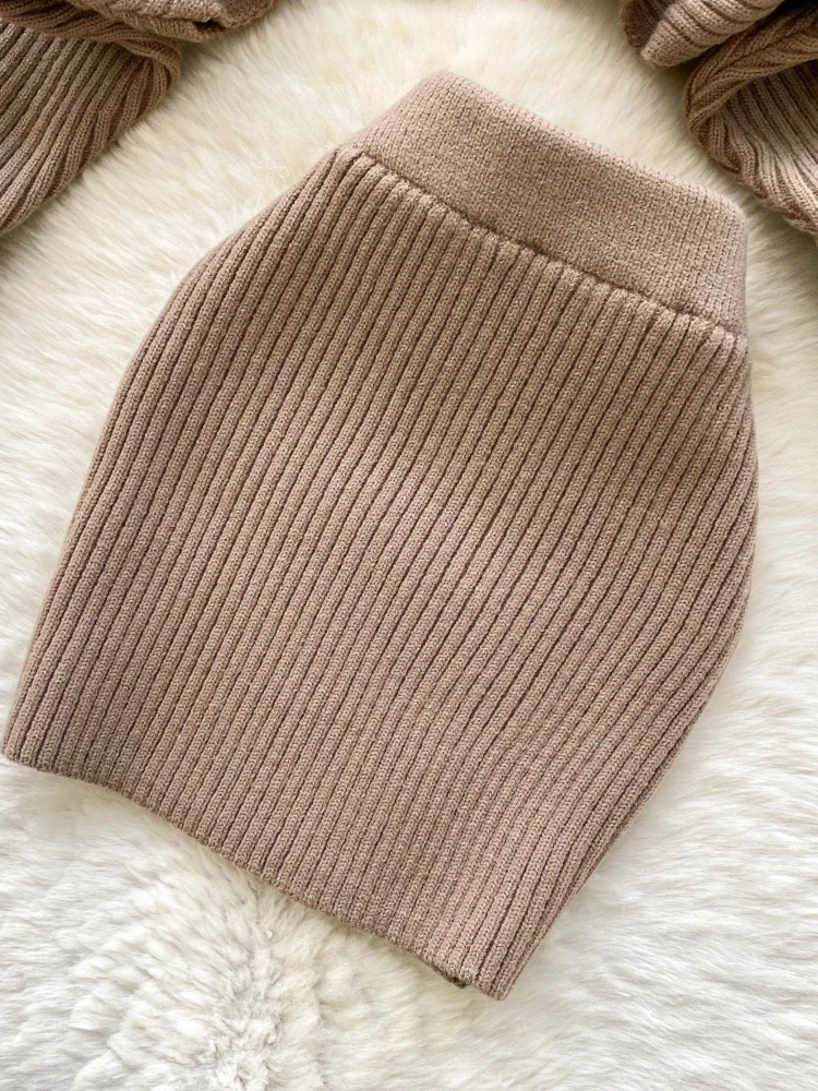 아늑한 감성 니트 투피스 세트 여성용 짧은 배트윙 소매 버튼 가디건 + 슬림 리브드 바디콘 스커트 겨울 부드러운 레이지 스타일