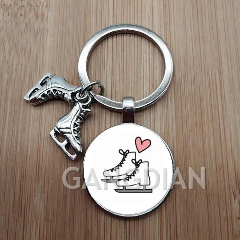 Glamour Skates Pend… - image