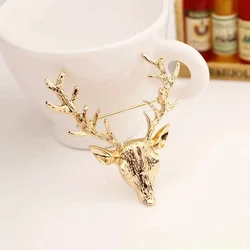 Fashionable Temperament Christmas Deer Head Brooch Corsage Cartoon Pin