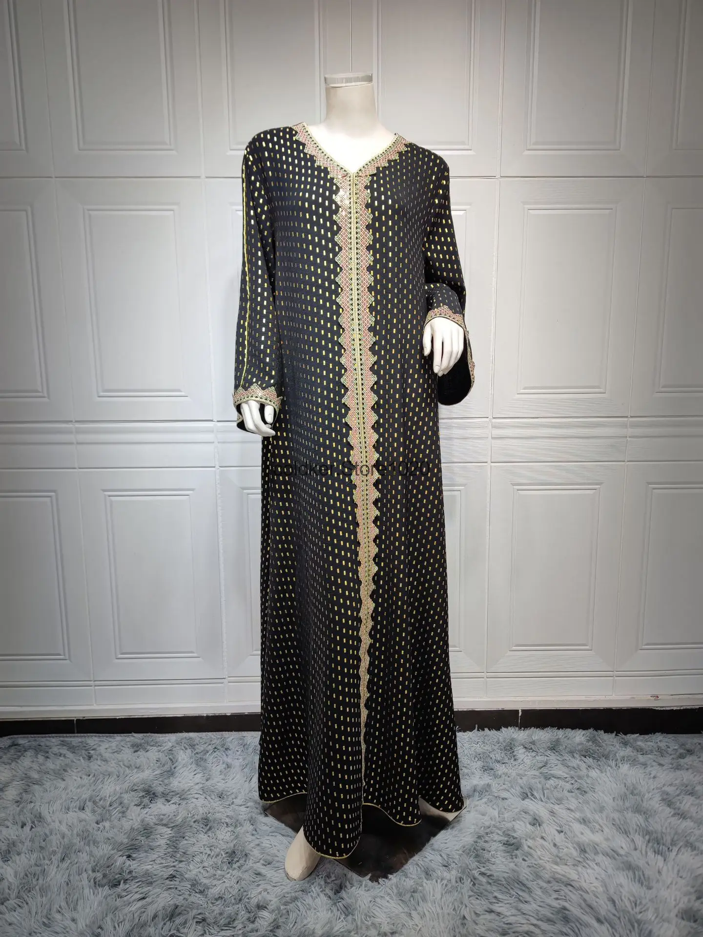 

Women's Cross Border Clothing in Europe America and the Middle East 2023 Summer New Gold Plated Muslim Dubai Gown