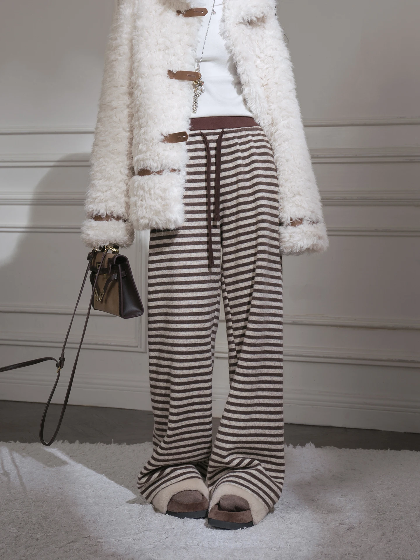 

Брюки COTRE в полоску, вязаные, на флисовой подкладке, повседневные, прямого кроя, мягкие, удобные, из смесовой ткани (шерсть, полиэстер, нейлон)