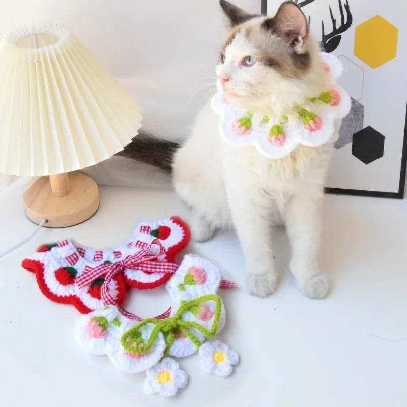 Pet Supplies Autumn Winter Bib Strawberry Pattern Pet Collar Wool Hand-knitted Cat Scarf Decoration Cat Accessories Pet Items - Image 4