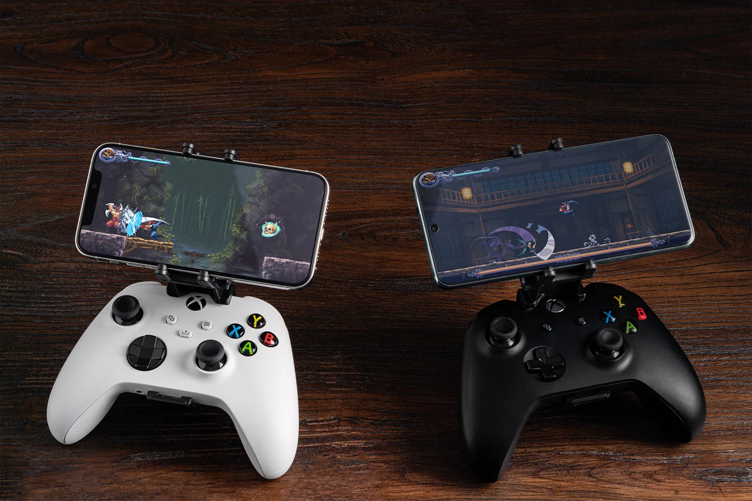 8BitDo Mobile Phone Holder Gaming Clip Stand for Xbox&Xbox Elite,Pro 2, SN30 Pro,Ultimate 2 Wireless Controllers Gamepad Handle