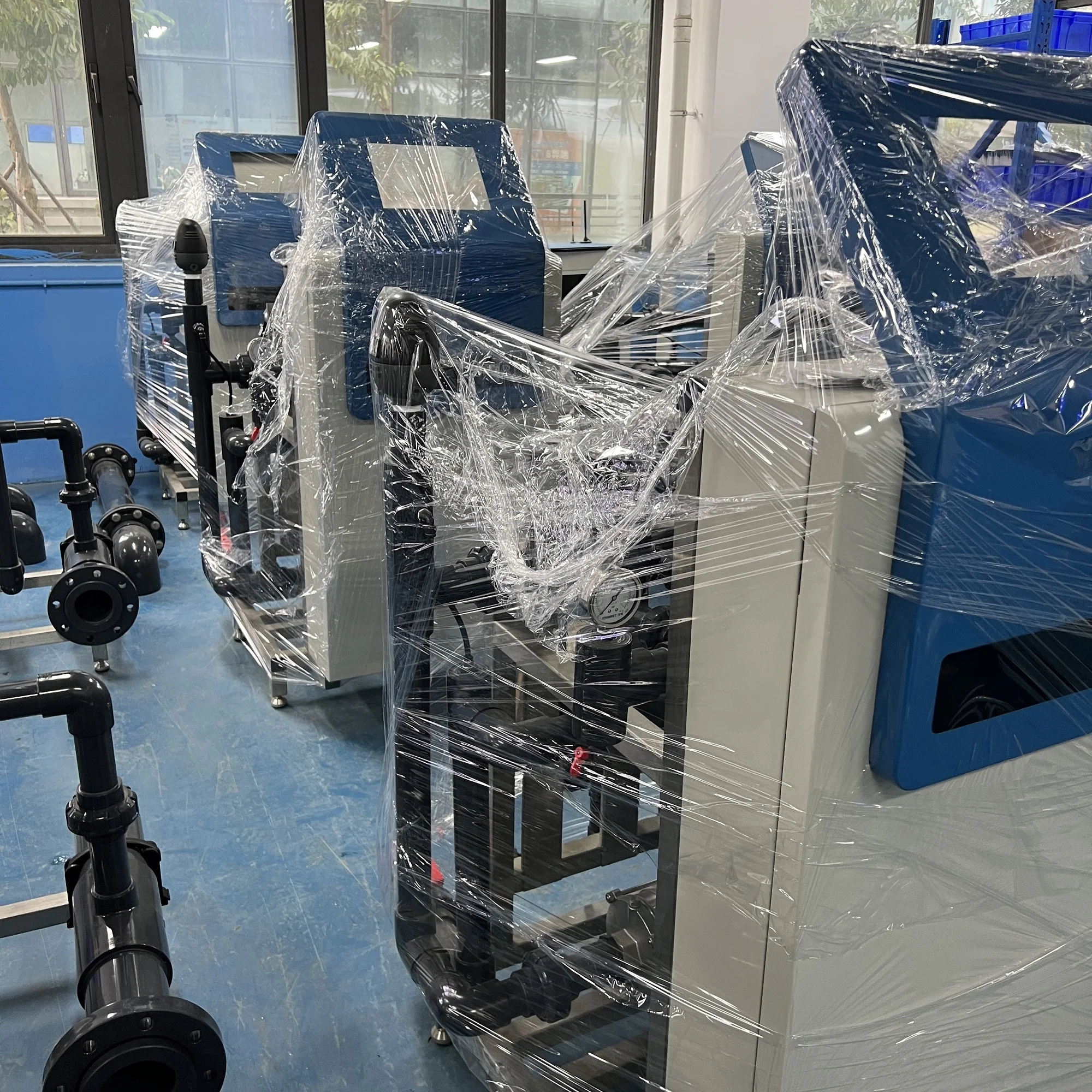 Automatic Intelligent Applicator Agricultural Irrigation Fertilizer Machine