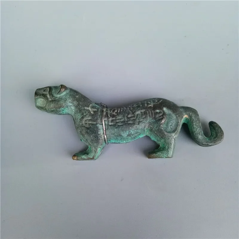 Chinese Old tibet brass Bronze fine Rare Tibet collection tiger-shaped home decoration metal handicraft