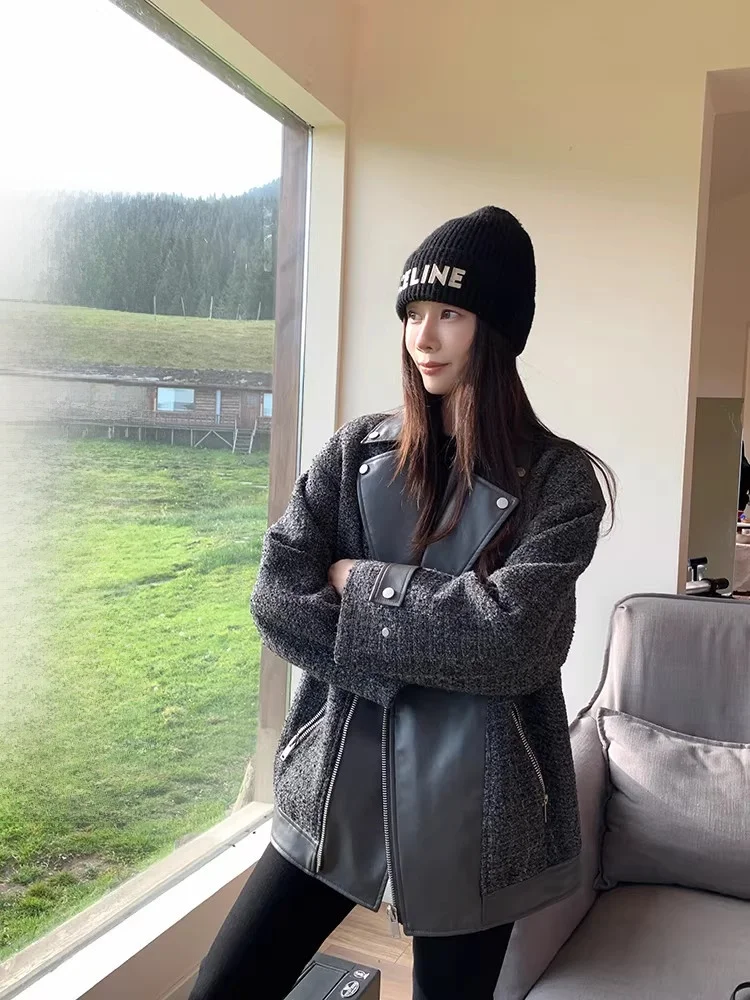 

EKOOL PU Leather And Cotton Quilted Bla And White Photo Patterned Women's Winter Jaet Sli Commute Windbreaker Coat