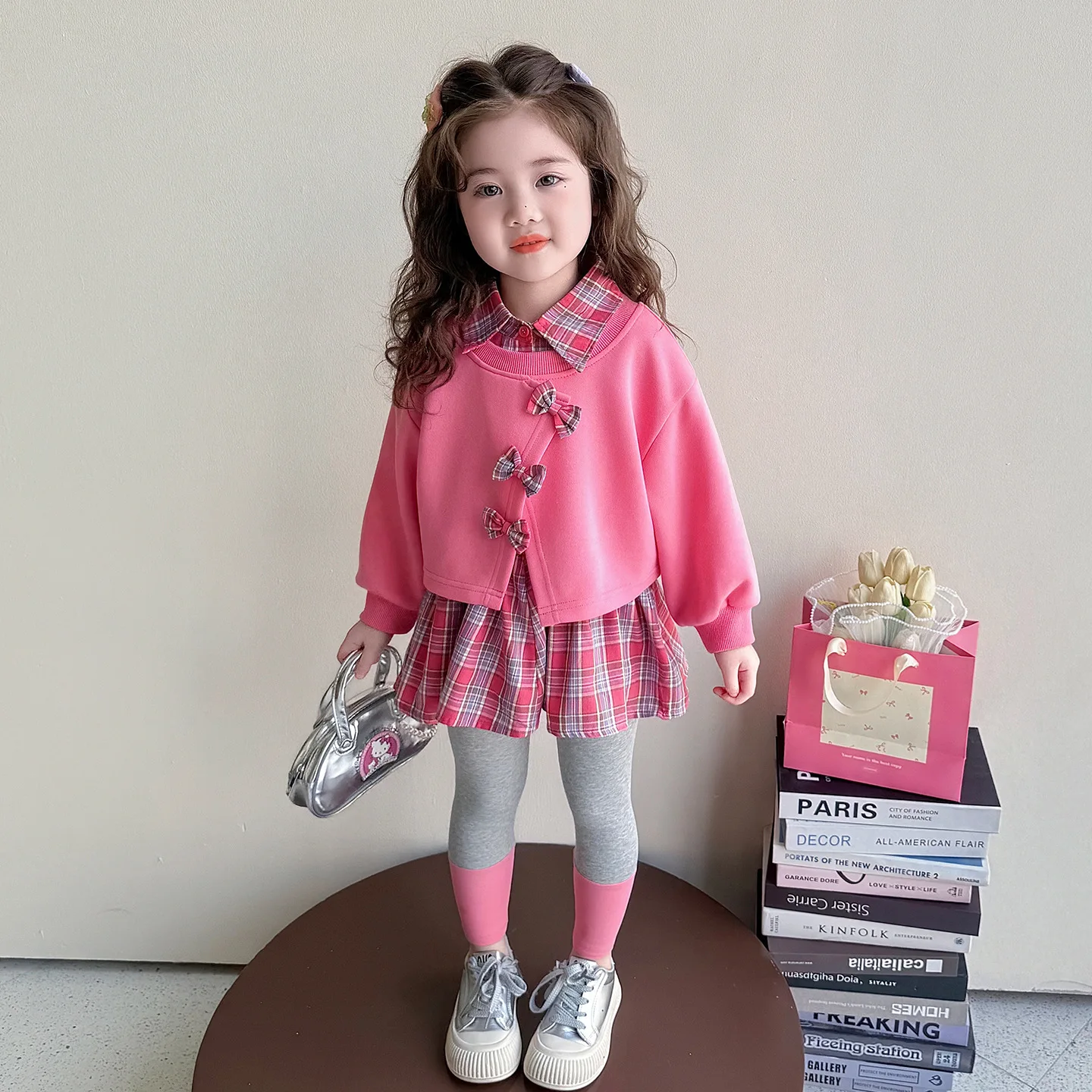 

Комплект для девочек: худи с бантом и трусики, весна 2026, новинка, детский комплект из двух предметов, модная одежда для малышей на весну и осень