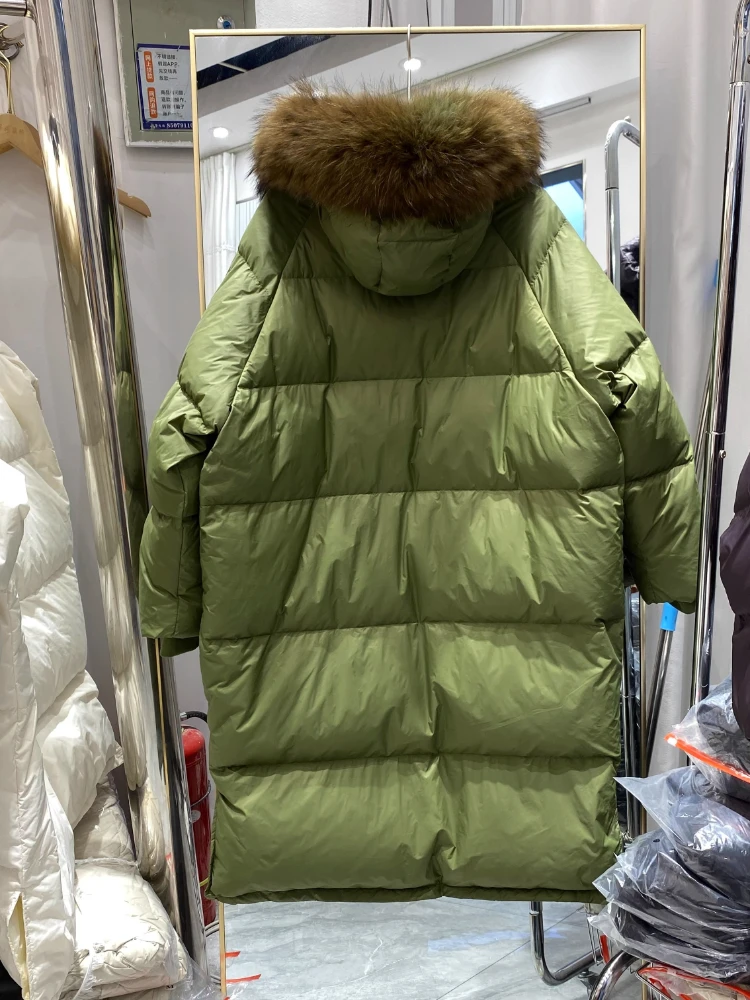 Super grande casaco de pele de guaxinim real 90% pato branco para baixo jaqueta com capuz neve parkas inverno feminino grosso longo puffer casaco 2025 novo