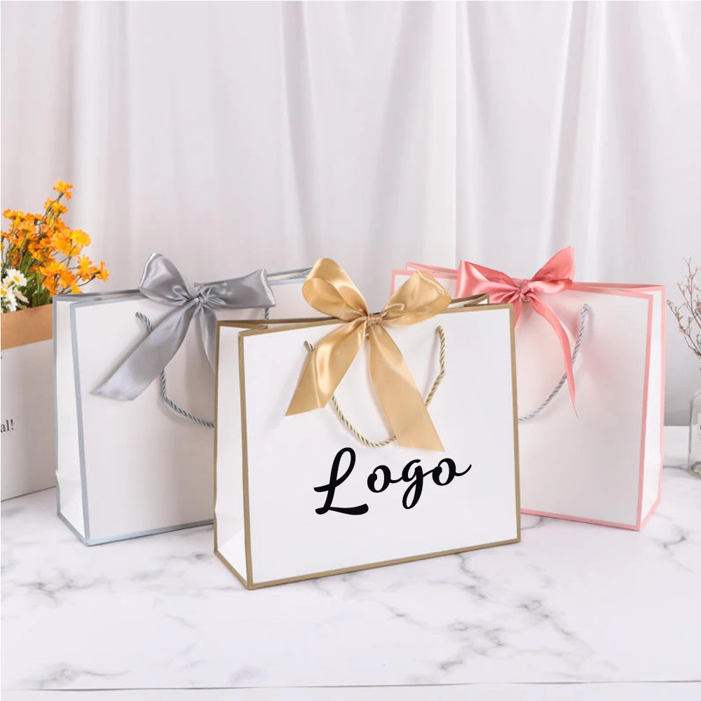 

19x15x7cm Luxury Custom Logo White Gift Kraft Paper Shopping Bags with Bowknot 24pcs Weddings Baby Showers Thank You Tote Bag
