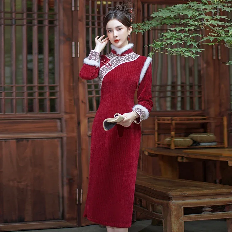 Autumn Winter Chinese Style Red Cheongsam New Year Festive Thickened Clothes Banquet Dress Qipao for Mother Women